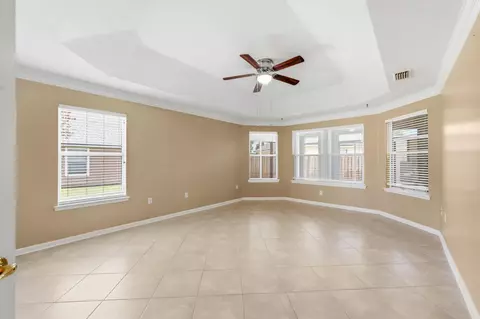 Living - 212 Whisper Ridge Dr, Saint Augustine, FL 32092 photo 8 of 9