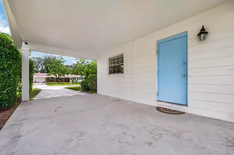Exterior - 217 Cotorro Ln, Saint Augustine, FL 32086 photo 5 of 14