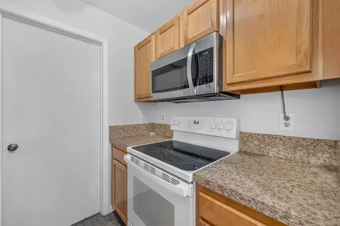 Kitchen - 217 Cotorro Ln, Saint Augustine, FL 32086 photo 3 of 5