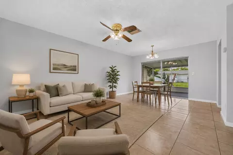 Living - 217 Cotorro Ln, Saint Augustine, FL 32086 photo 4 of 6