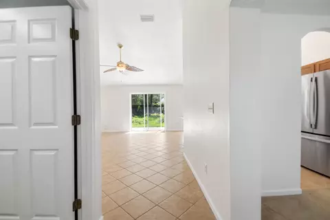 Entry Way - 249 Cacique Dr, Saint Augustine, FL 32086 photo 1 of 1