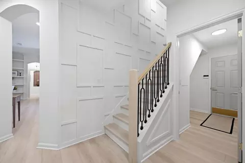 Entry Way - 1108 Bay Breeze Dr, Saint Augustine, FL 32092 photo 4 of 6
