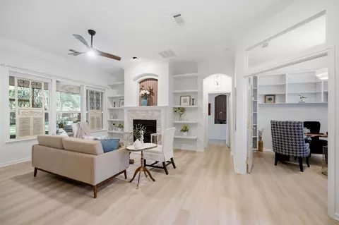 Living - 1108 Bay Breeze Dr, Saint Augustine, FL 32092 photo 2 of 4