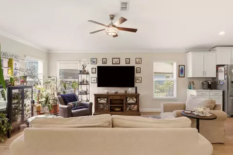 Living - 216 Lost Lake Dr, Saint Augustine, FL 32086 photo 3 of 4
