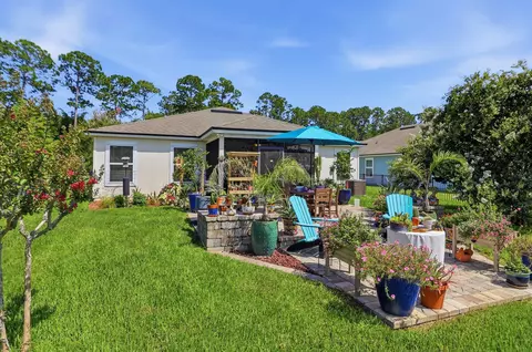 Exterior - 216 Lost Lake Dr, Saint Augustine, FL 32086 photo 6 of 11