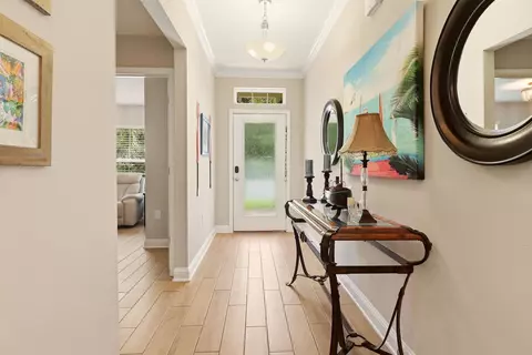 Entry Way - 216 Lost Lake Dr, Saint Augustine, FL 32086 photo 2 of 4