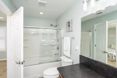 Bath - 15 Islander Cir, Saint Augustine, FL 32080 photo 2 of 4