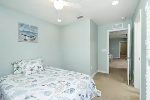 Bedroom - 15 Islander Cir, Saint Augustine, FL 32080 photo 7 of 9