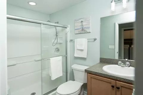 Bath - 15 Islander Cir, Saint Augustine, FL 32080 photo 3 of 4