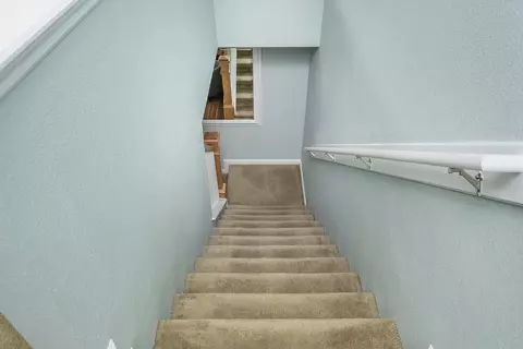 Entry Way - 15 Islander Cir, Saint Augustine, FL 32080 photo 4 of 8