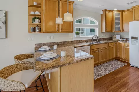 17 Zamora St, Saint Augustine, FL 32084 photo 9
