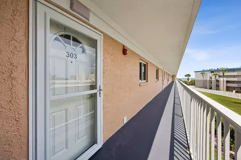 Exterior - 4 Ocean Trace Rd #303, Saint Augustine, FL 32080 photo 4 of 7