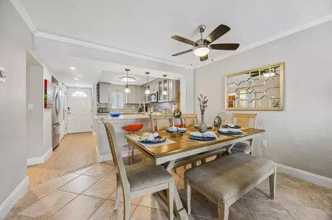Dining - 4 Ocean Trace Rd #303, Saint Augustine, FL 32080 photo 1 of 2