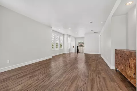 Living - 159 Sunset Cir, Saint Augustine, FL 32080 photo 1 of 6