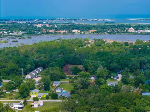 1555 Spring St, Saint Augustine, FL 32084 photo 2