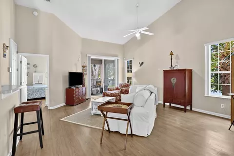 Living - 511 Augusta Cir, Saint Augustine, FL 32086 photo 2 of 3