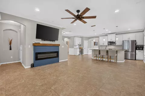 Living - 285 Palazzo Cir, Saint Augustine, FL 32092 photo 2 of 5