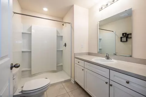 Bath - 174 Whispering Brook Dr, Saint Augustine, FL 32084 photo 2 of 3