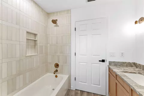 Bath - 620 Queen Rd, Saint Augustine, FL 32086 photo 5 of 5