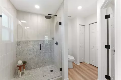 Bath - 620 Queen Rd, Saint Augustine, FL 32086 photo 2 of 5