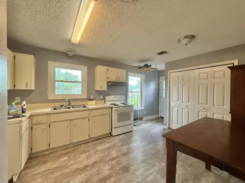 Kitchen - 116 Calle De Leon, Saint Augustine, FL 32086 photo 1 of 2