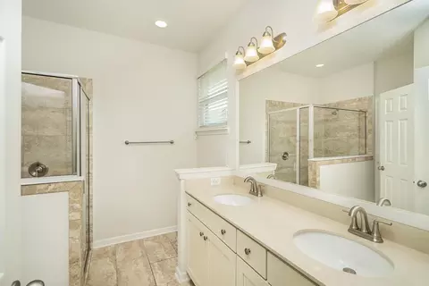 Bath - 132 Monroe Ave, Saint Augustine, FL 32086 photo 1 of 4