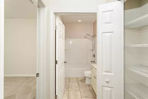 Entry Way - 132 Monroe Ave, Saint Augustine, FL 32086 photo 3 of 5