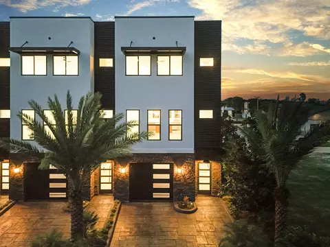 Exterior - 306 Arricola Ave, Saint Augustine, FL 32080 photo 5 of 8
