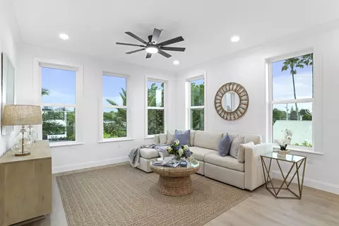 Living - 308 Arricola Ave, Saint Augustine, FL 32080 photo 1 of 1