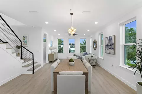 Dining - 308 Arricola Ave, Saint Augustine, FL 32080 photo 1 of 2