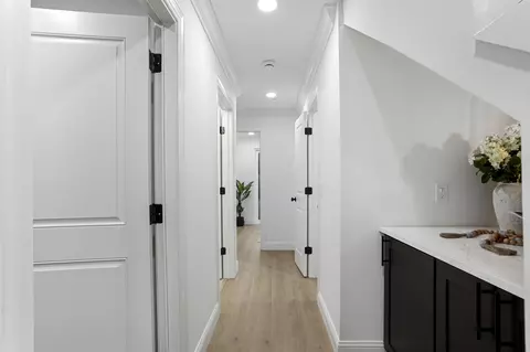 Entry Way - 308 Arricola Ave, Saint Augustine, FL 32080 photo 3 of 4
