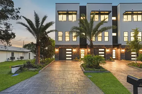 Exterior - 302 Arricola Ave, Saint Augustine, FL 32080 photo 2 of 7