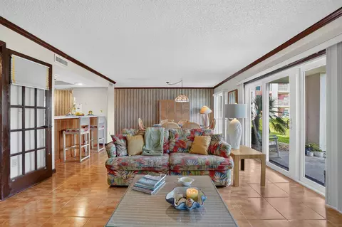 Living - 6170 A1a S, Saint Augustine Beach, FL 32080 photo 3 of 5