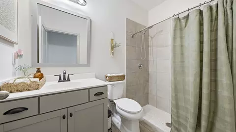 Bath - 130 Saint Barts Ave, Saint Augustine, FL 32080 photo 1 of 6