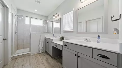 Bath - 130 Saint Barts Ave, Saint Augustine, FL 32080 photo 3 of 6