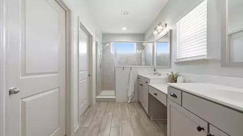 Bath - 130 Saint Barts Ave, Saint Augustine, FL 32080 photo 2 of 6