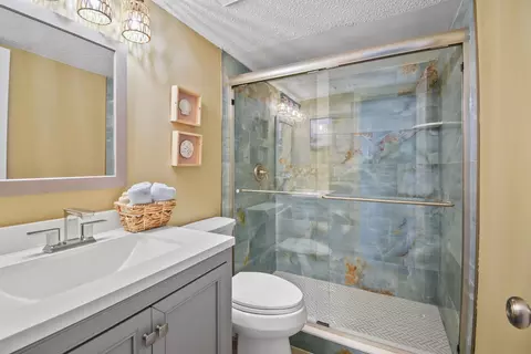 Bath - 8130 A1a S UNIT D-2, Saint Augustine, FL 32080 photo 1 of 2