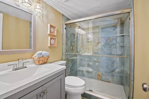 Bath - 8130 A1a S UNIT D-2, Saint Augustine, FL 32080 photo 1 of 2