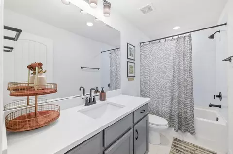 Bath - 50 Sandy Palm Trl, Saint Augustine, FL 32086 photo 5 of 6