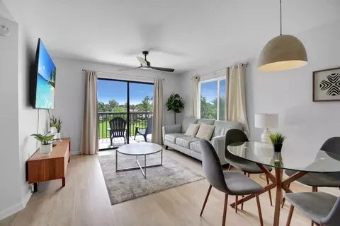 Living - 4250 A1a S A22 #A22, Saint Augustine, FL 32080 photo 2 of 2