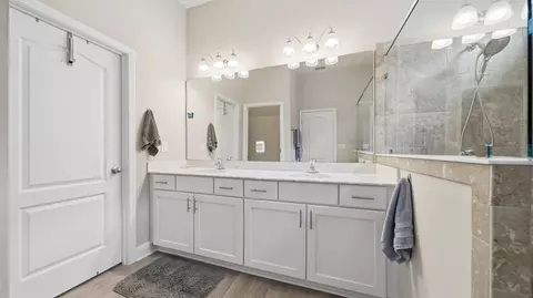 Bath - 589 Ocean Jasper Dr, Saint Augustine, FL 32086 photo 1 of 5