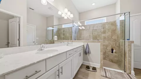 Bath - 589 Ocean Jasper Dr, Saint Augustine, FL 32086 photo 3 of 5