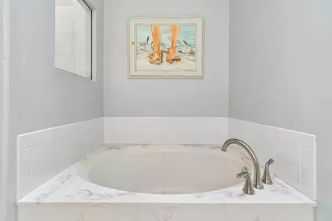 Bath - 123 Sunset Cir S, Saint Augustine, FL 32080 photo 5 of 10