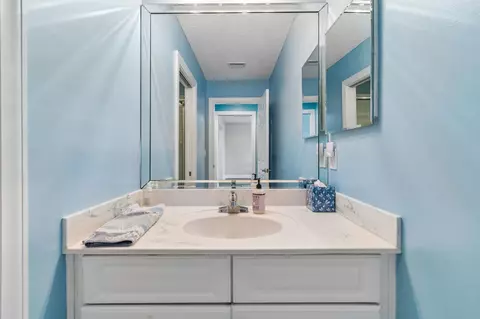 Bath - 123 Sunset Cir S, Saint Augustine, FL 32080 photo 8 of 10