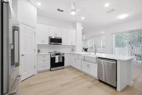 Kitchen - 116 Moultrie Crossing Ln, Saint Augustine, FL 32086 photo 1 of 2