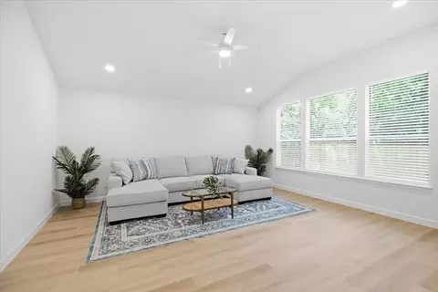 Living - 116 Moultrie Crossing Ln, Saint Augustine, FL 32086 photo 1 of 2