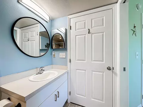 Bath - 4250 A1a S UNIT I-21, Saint Augustine, FL 32080 photo 3 of 3