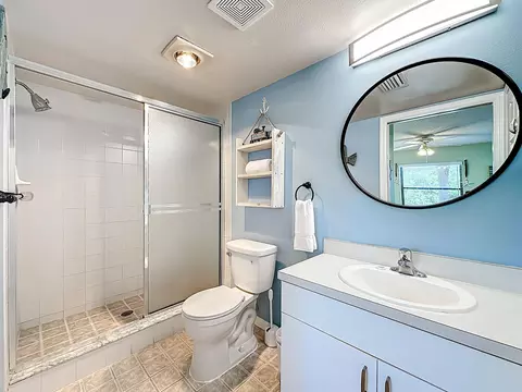 Bath - 4250 A1a S UNIT I-21, Saint Augustine, FL 32080 photo 2 of 3