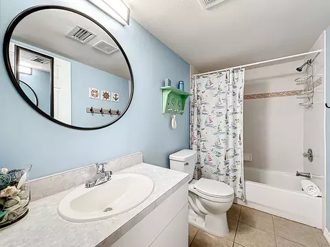 Bath - 4250 A1a S UNIT I-21, Saint Augustine, FL 32080 photo 1 of 3