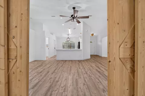 Entry Way - 250 Segovia Rd, Saint Augustine, FL 32086 photo 4 of 4